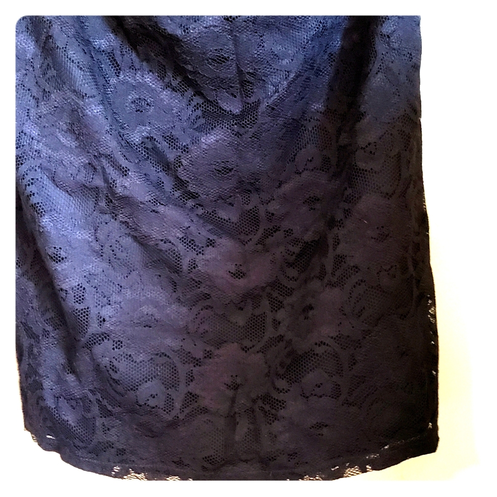 The limited lace skirt